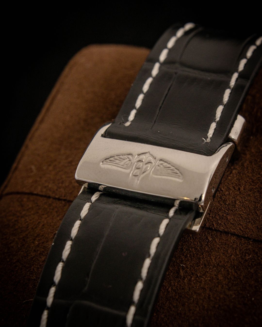 relógio breitling navitimer preto